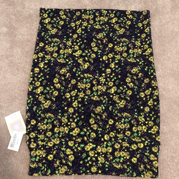 Lularoe NWT skirt - Picture 4 of 4